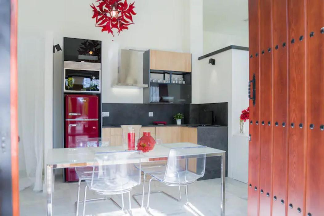 Apartamento A Estrenar Frente A La Plaza De Espana *